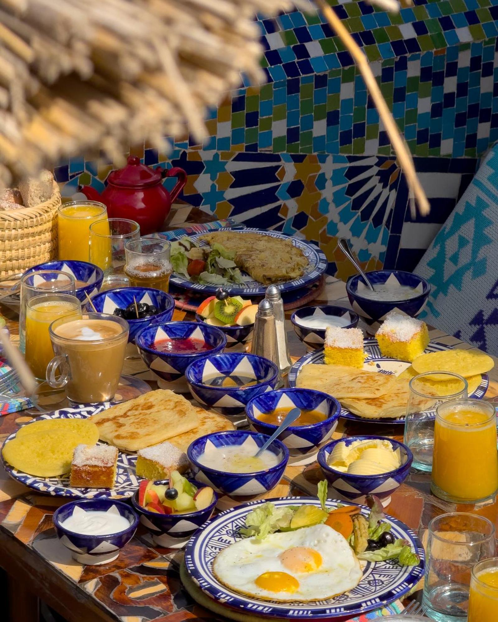 Готель Salut Maroc! Ес-Сувейра Екстер'єр фото